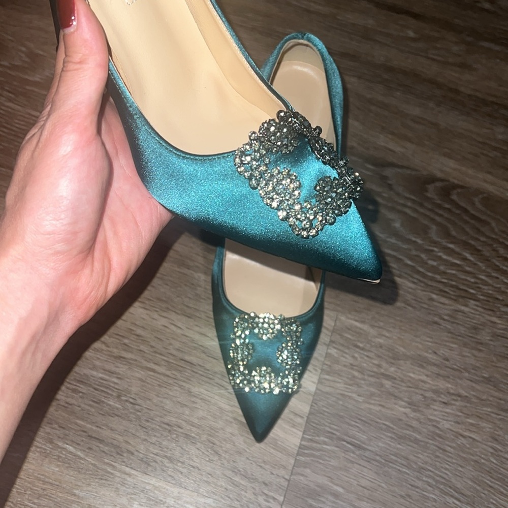 Green shoes with buckle from amazon size 40 but runs small and fits size 39